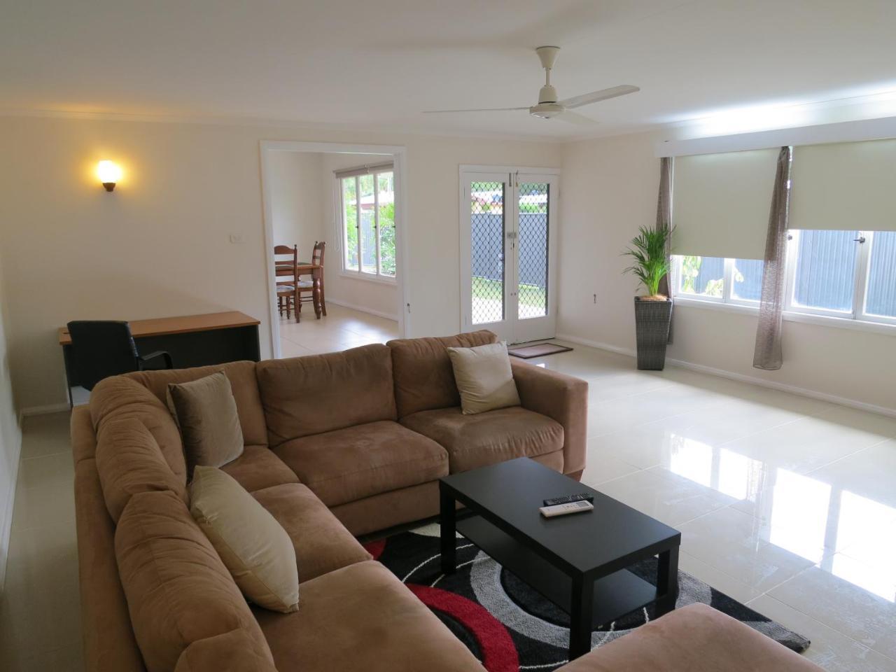 Edge Hill Clean & Green Cairns, 7 Minutes From The Airport, 7 Minutes To Cairns Cbd & Reef Fleet Terminal エクステリア 写真